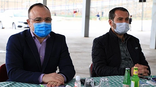 Elazığ'da Vali Erkaya Yırık'ın başlattığı halk buluşmaları sürüyor