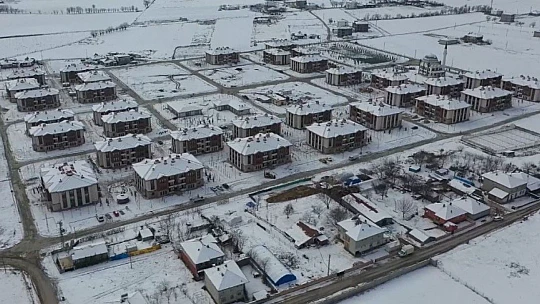 Elazığ'da yapılan deprem konutları drone ile görüntülendi