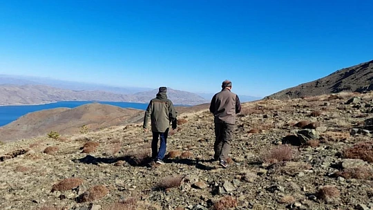 Elazığ'da yasa dışı avlanan 6 kişiye ceza kesildi, 2 otomatik tüfeğe el konuldu