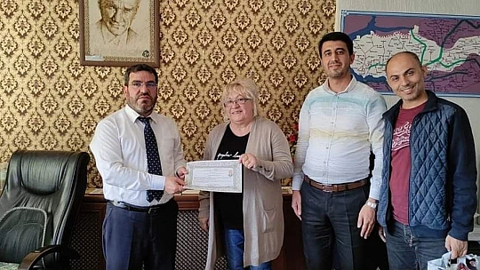 Elazığ'da yaşayan Polonya vatandaşı, Meryem ismini alarak Müslüman oldu