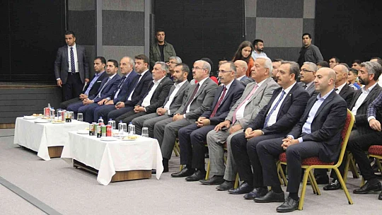 Elazığ'da Yılın Spor Enleri Ödül programı