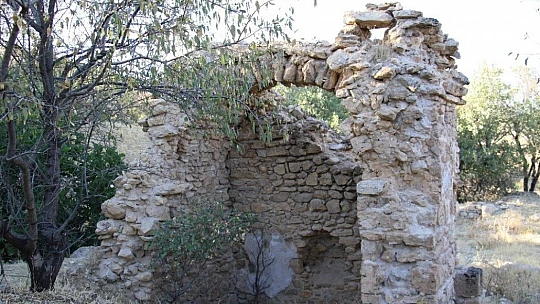 800 yıllık manastır restore edilmeyi bekliyor