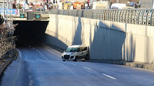 Elazığ'da zincirleme kaza, kazaları beraberinde getirdi, 18 araç  karıştı
