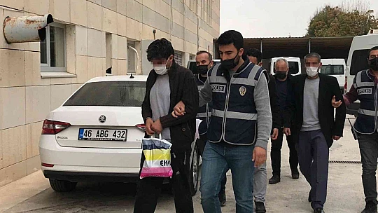 Elazığ'daki cinayet olayında 4 şüpheli adliyeye sevk edildi