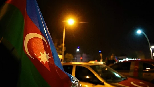 Elazığ'dan Azerbaycan'a 100 araçla destek konvoyu