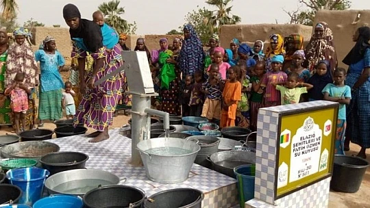 Elazığ'dan şehitler adına Mali'de  su kuyusu açıldı