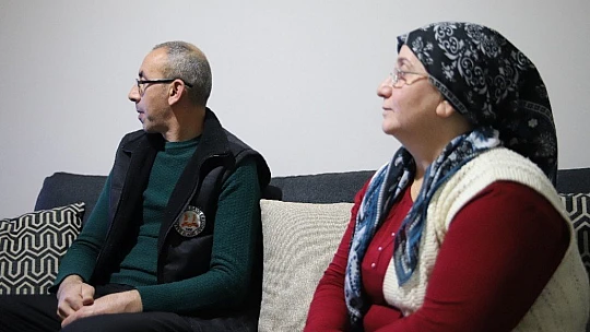 Elazığ depreminde annesini kaybetti, kızının çığlığı ile ailece kurtuldular