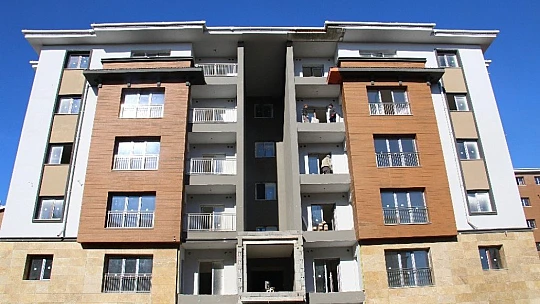 Elazığ depreminin ardından devlet desteği 7 milyara ulaştı