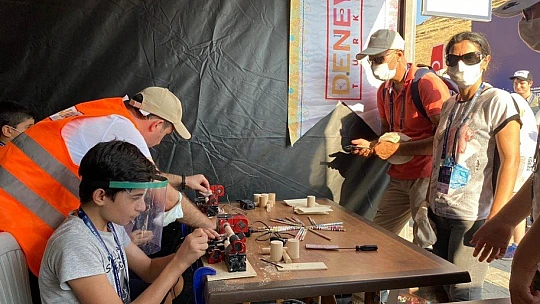 Elazığ Gençlik Merkezi'nin standına Gökyüzü Gözlem Etkinliği'nde büyük ilgi