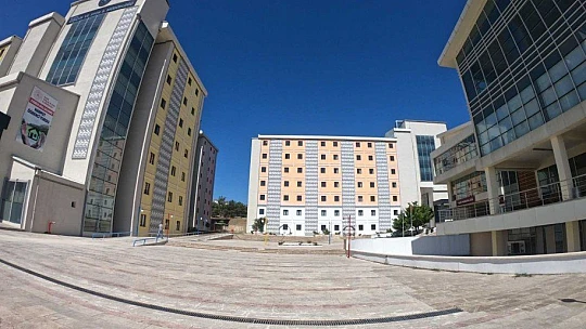 Elazığ Gençlik Spor İl Müdürü Abdulsamet Eren: ' Akademik yılı öncesi  yurtlarda hazırlıklarımızı tamamladık'