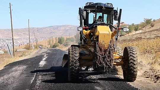 Elazığ İl Özel İdaresi  çalışmalarını sürdürüyor