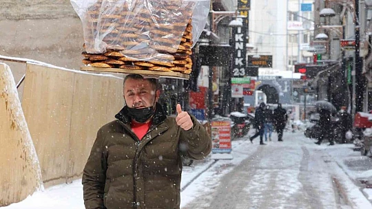 Elazığ ilkbaharda kışı yaşıyor