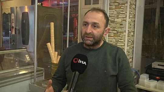 Elazığ'ın patentli lezzeti vişne dondurmasına kışın yoğun ilgi