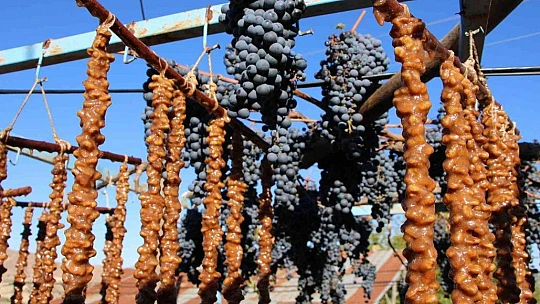 Elazığ'ın vazgeçilmez tescilli lezzeti 'Orcik' için mesai başladı