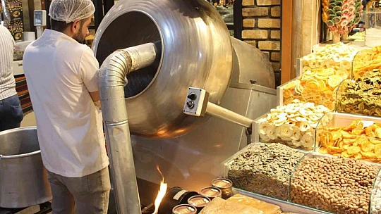 Elazığ Kapalı Çarşı'da bayram yoğunluğu