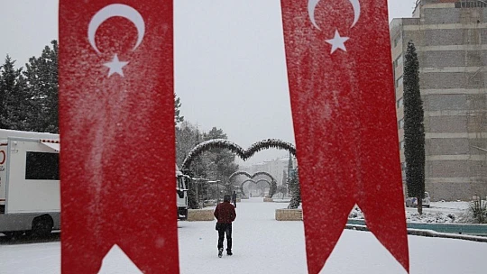 Elazığ kar yağışı ile beyaza büründü, eğitime ara, engelli ve hamilelere izin verildi