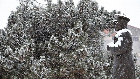 Elazığ kar yağışı ile beyaza büründü, eğitime ara, engelli ve hamilelere izin verildi