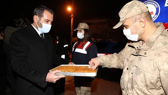 Elazığ protokolü yeni yıla güvenlik güçleriyle girdi