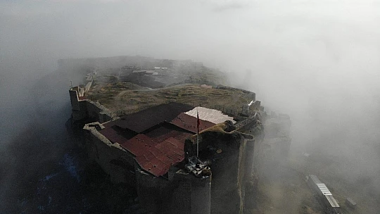 Elazığ sis denizinde kayboldu, eşsiz görüntüler oluştu