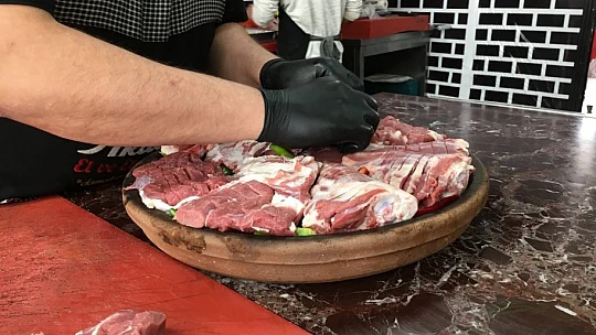 Elazığ sofralarının Ramazan ayındaki vazgeçilmez lezzeti: 'Palu Tava'