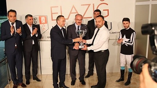 Elazığ TSO koşusunu Into kazandı