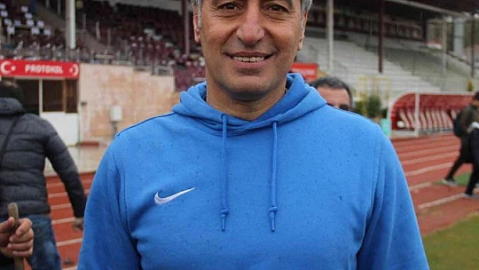 Elazığspor'u 3 hoca çalıştırdı