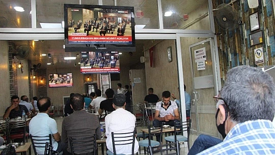 Erdoğan'ın müjdesini çay ocaklarında dinlediler