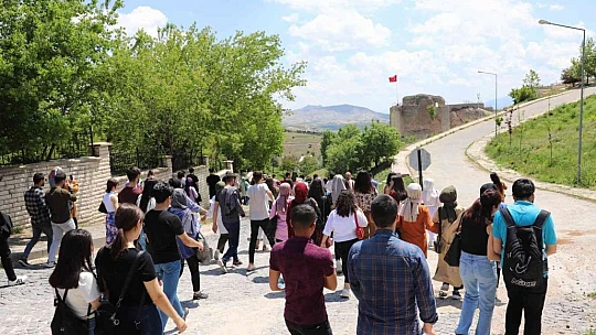 Fırat Fest ile üniversite öğrencileri Elazığ'ı tanıyor