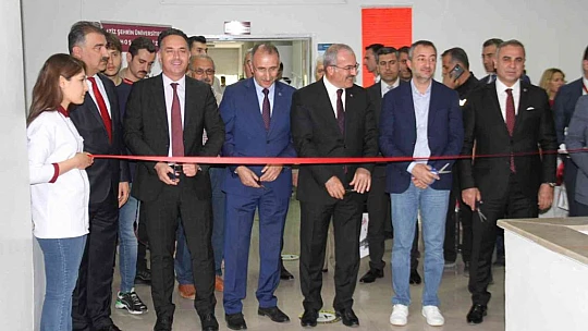 Fırat Üniversitesi'nde aşçılık mutfağı açıldı