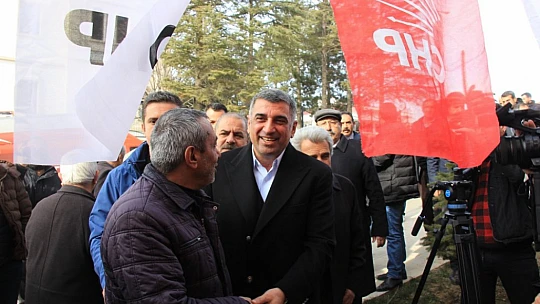 Milletvekili Erol: İddiamız Elazığ'ın sokaklarında milletvekili olarak değil bakan olarak gezmek