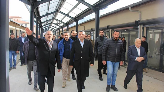 Milletvekili Erol: İddiamız Elazığ'ın sokaklarında milletvekili olarak değil bakan olarak gezmek