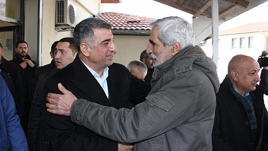 Milletvekili Erol: İddiamız Elazığ'ın sokaklarında milletvekili olarak değil bakan olarak gezmek