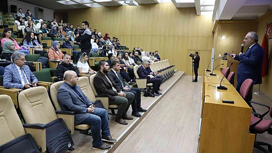 FÜ'de TÜBİTAK 2209-A Proje Yazma Eğitimleri verildi