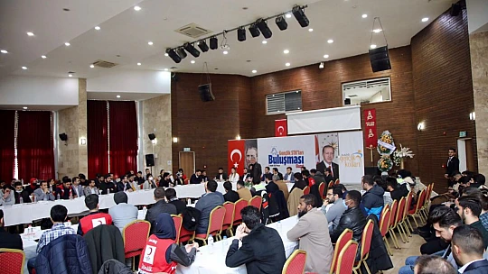 AK Parti Gençlik Kolları, STK temsilcileriyle bir araya geldi