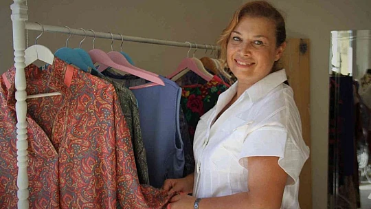 Gündüz hasta bakıyor akşam tasarım yapıyor