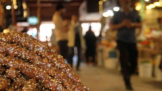 Gurbetçiler, Kapalı Çarşı esnafına merhem oldu