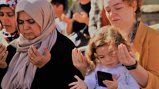 Gurur ve hüzün bir arada: Komandolar Suriye'ye uğurlandı