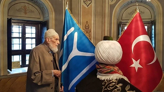 Hafız Abdullah Nazırlı'dan geriye kalan eserler vakfa ve Millet Kütüphanesi'ne gidecek