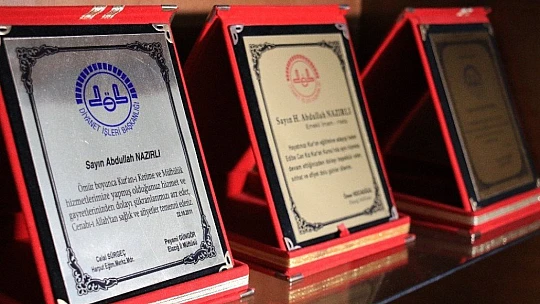 Hafız Abdullah Nazırlı'dan geriye kalan eserler vakfa ve Millet Kütüphanesi'ne gidecek