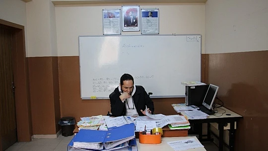 Hem azimli, hem vefalı Mahmut Hoca'dan büyük fedakarlık