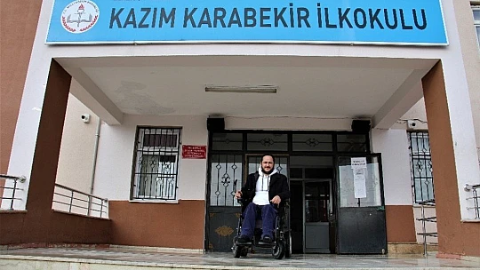 Hem azimli, hem vefalı Mahmut Hoca'dan büyük fedakarlık