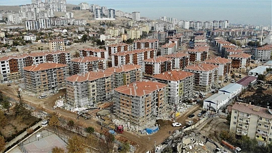 Bir mahalle 2 bin 251 konutla hızla dönüşüyor