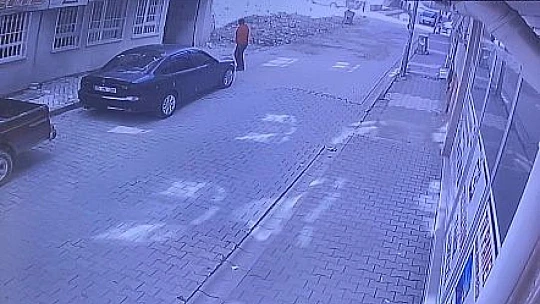 Husumetlisine pompalı tüfekle ateş ederken işçiyi yüzünden yaraladı