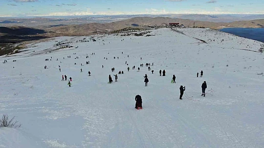 İl Kültür Turizm Müdürü Demirdağ, 'Sivrice'nin önemli bir turizm potansiyeli var'