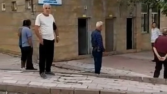 İmam camiye gelmeyince cemaat bayram namazı kılamadan geri döndü