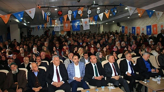 AK Parti, Üç İlçede Kongrelerini gerçekleştirdi