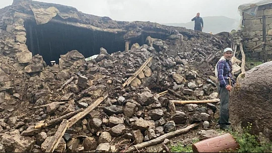 Bingöl'de 5.9 Büyüklüğünde Deprem