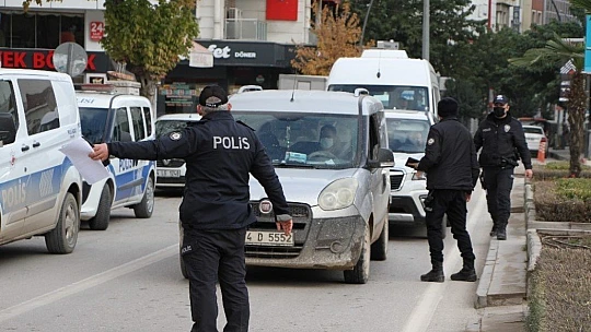 İzinsiz sokağa çıktılar, hiç birinin mazereti cezadan kurtarmadı
