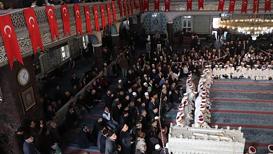 İzzetpaşa Camii'nde hafızlık icazet merasimi yapıldı