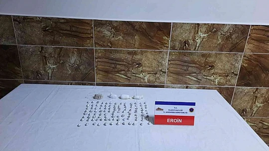 Jandarma uyuşturucu tacirlerine geçit vermiyor